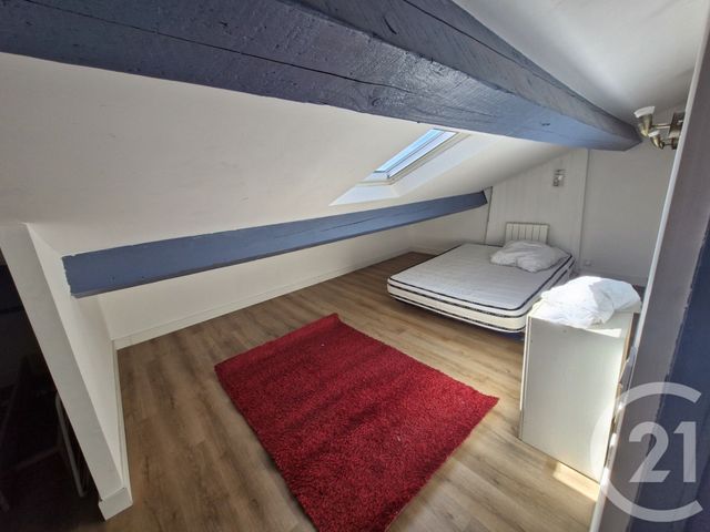 Appartement à louer - 3 pièces - 48,31 m2 - Toulon - 83 - PROVENCE-ALPES-COTE-D-AZUR