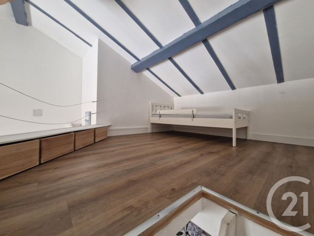 Appartement à louer - 3 pièces - 48,31 m2 - Toulon - 83 - PROVENCE-ALPES-COTE-D-AZUR