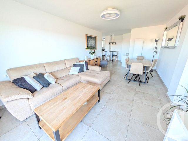 Appartement à vendre - 4 pièces - 90,50 m2 - Toulon - 83 - PROVENCE-ALPES-COTE-D-AZUR