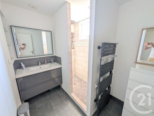 Appartement à vendre - 4 pièces - 90,50 m2 - Toulon - 83 - PROVENCE-ALPES-COTE-D-AZUR