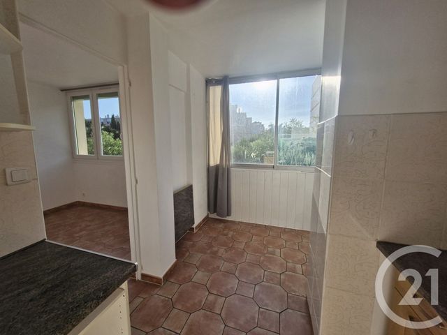 Appartement F4 à louer - 4 pièces - 64,37 m2 - Toulon - 83 - PROVENCE-ALPES-COTE-D-AZUR