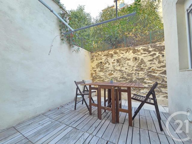 Appartement F2 à vendre - 2 pièces - 29 m2 - Toulon - 83 - PROVENCE-ALPES-COTE-D-AZUR