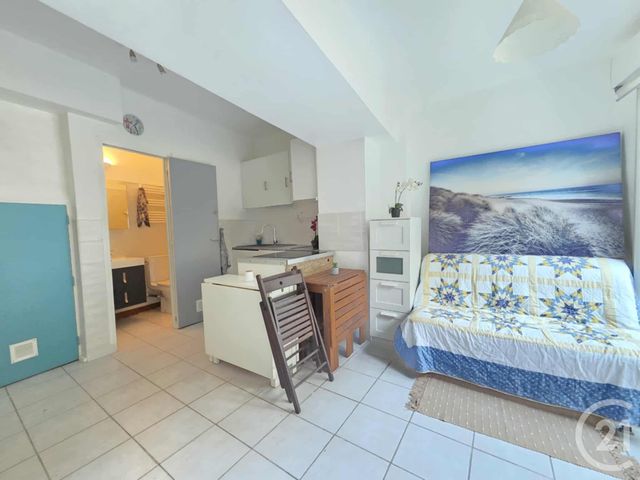 Appartement F2 à vendre - 2 pièces - 29 m2 - Toulon - 83 - PROVENCE-ALPES-COTE-D-AZUR