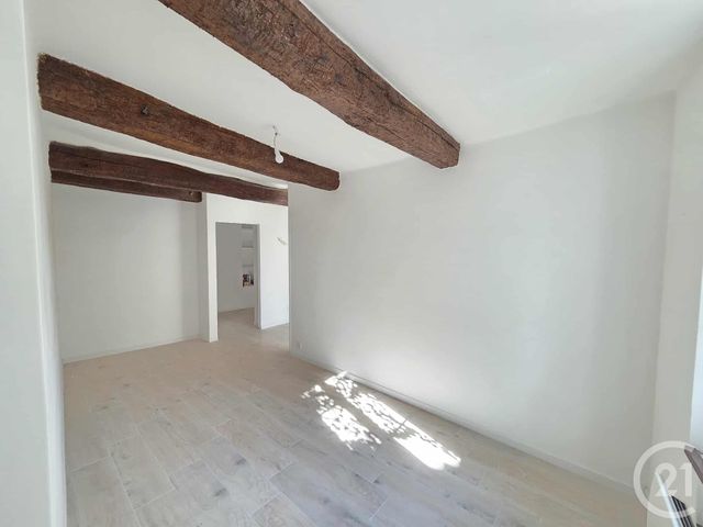 Appartement F4 &agrave; vendre - 4 pi&egrave;ces - 73,39 m2 - Le Castellet - 83 - PROVENCE-ALPES-COTE-D-AZUR