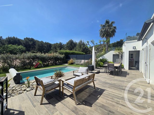 Appartement F4 &agrave; vendre - 4 pi&egrave;ces - 106,78 m2 - Ollioules - 83 - PROVENCE-ALPES-COTE-D-AZUR