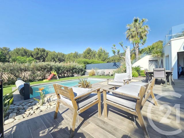 Appartement F4 &agrave; vendre - 4 pi&egrave;ces - 106,78 m2 - Ollioules - 83 - PROVENCE-ALPES-COTE-D-AZUR