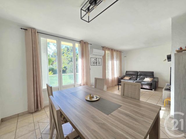 Appartement F4 à vendre - 4 pièces - 64,94 m2 - Toulon - 83 - PROVENCE-ALPES-COTE-D-AZUR