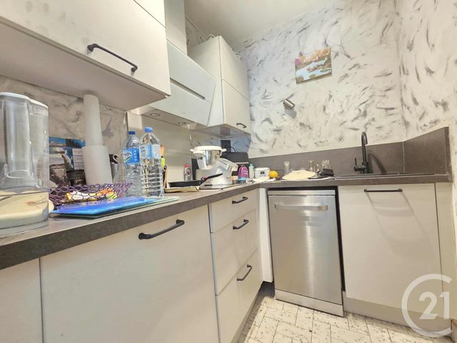 Appartement T2 à vendre - 2 pièces - 43,18 m2 - Bandol - 83 - PROVENCE-ALPES-COTE-D-AZUR