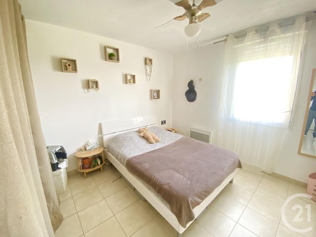 Appartement F2 à vendre - 2 pièces - 40 m2 - Toulon - 83 - PROVENCE-ALPES-COTE-D-AZUR