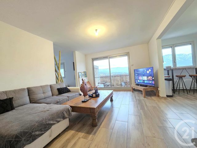 Appartement F4 à vendre - 4 pièces - 71 m2 - Toulon - 83 - PROVENCE-ALPES-COTE-D-AZUR