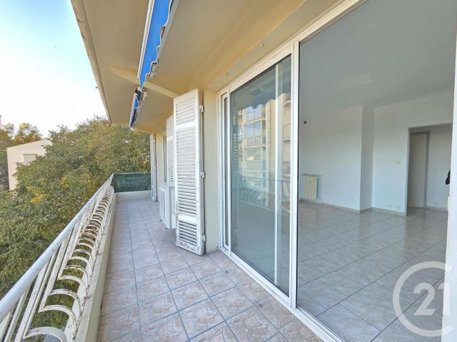 Appartement T5 &agrave; vendre - 5 pi&egrave;ces - 91,25 m2 - Toulon - 83 - PROVENCE-ALPES-COTE-D-AZUR