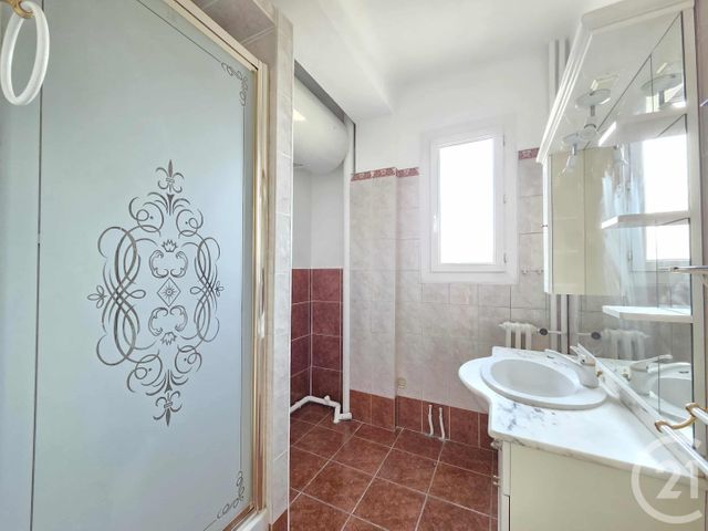 Appartement T5 &agrave; vendre - 5 pi&egrave;ces - 91,25 m2 - Toulon - 83 - PROVENCE-ALPES-COTE-D-AZUR