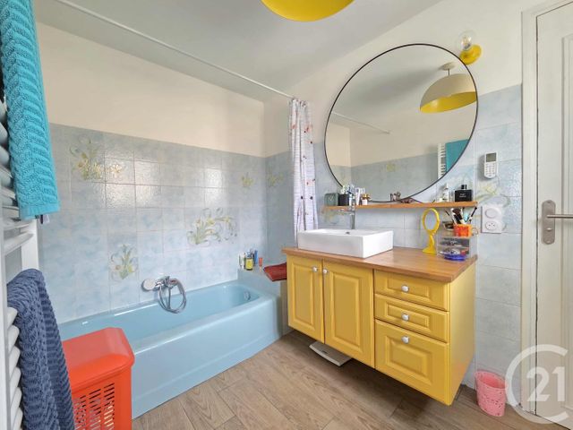 Maison à vendre - 6 pièces - 135 m2 - Toulon - 83 - PROVENCE-ALPES-COTE-D-AZUR