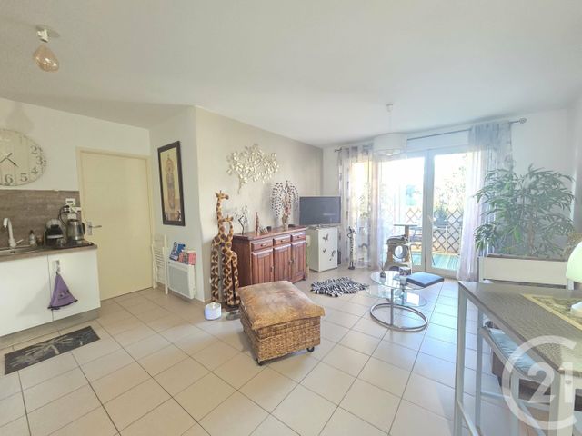 Appartement F3 à vendre - 3 pièces - 59,55 m2 - Toulon - 83 - PROVENCE-ALPES-COTE-D-AZUR