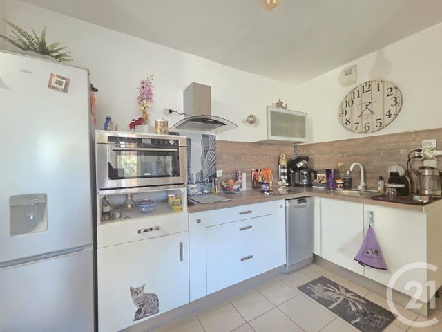 Appartement F3 à vendre - 3 pièces - 59,55 m2 - Toulon - 83 - PROVENCE-ALPES-COTE-D-AZUR