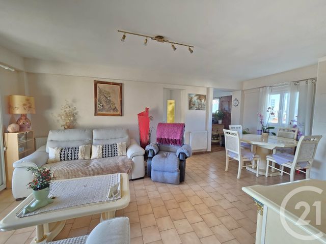 Appartement T3 à vendre - 3 pièces - 54,75 m2 - Toulon - 83 - PROVENCE-ALPES-COTE-D-AZUR