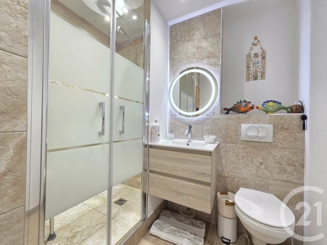 Appartement T3 à vendre - 3 pièces - 54,75 m2 - Toulon - 83 - PROVENCE-ALPES-COTE-D-AZUR