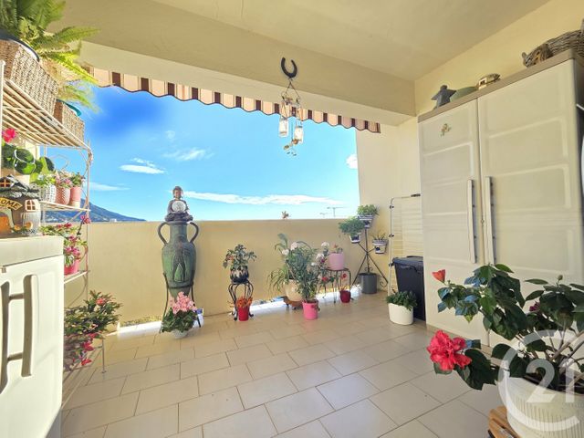 Appartement T3 à vendre - 3 pièces - 54,75 m2 - Toulon - 83 - PROVENCE-ALPES-COTE-D-AZUR