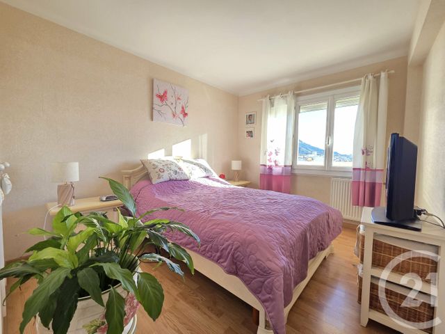 Appartement T3 à vendre - 3 pièces - 54,75 m2 - Toulon - 83 - PROVENCE-ALPES-COTE-D-AZUR