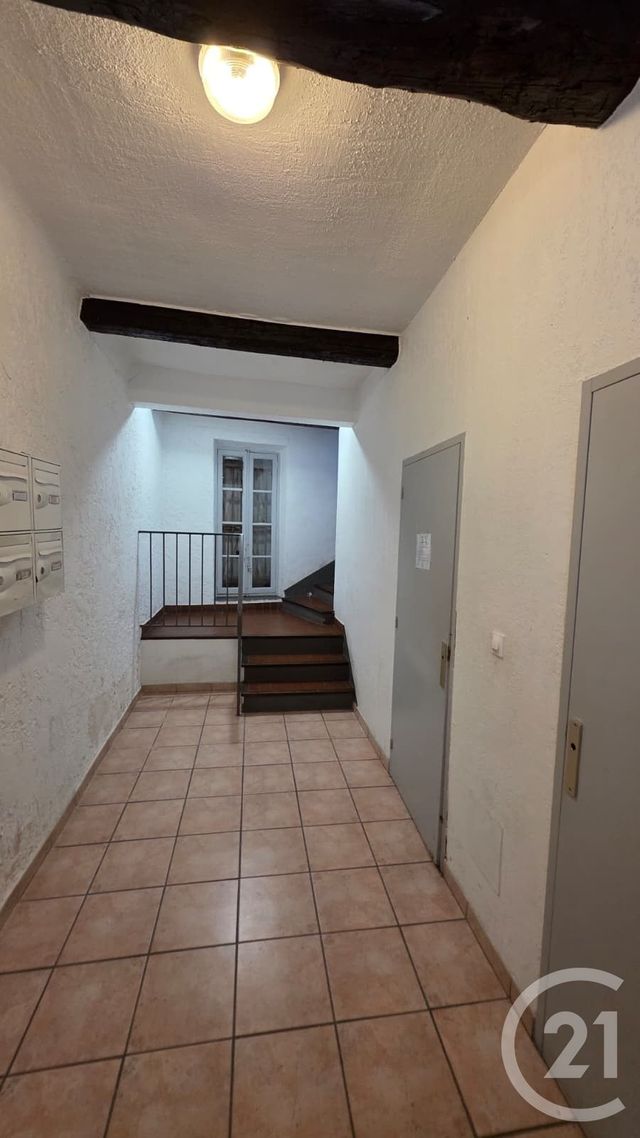 Appartement Studio à vendre - 1 pièce - 19,75 m2 - Toulon - 83 - PROVENCE-ALPES-COTE-D-AZUR