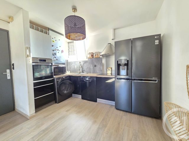 Appartement T2 &agrave; vendre - 2 pi&egrave;ces - 42,39 m2 - Toulon - 83 - PROVENCE-ALPES-COTE-D-AZUR