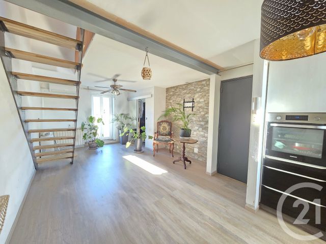 Appartement T2 &agrave; vendre - 2 pi&egrave;ces - 42,39 m2 - Toulon - 83 - PROVENCE-ALPES-COTE-D-AZUR