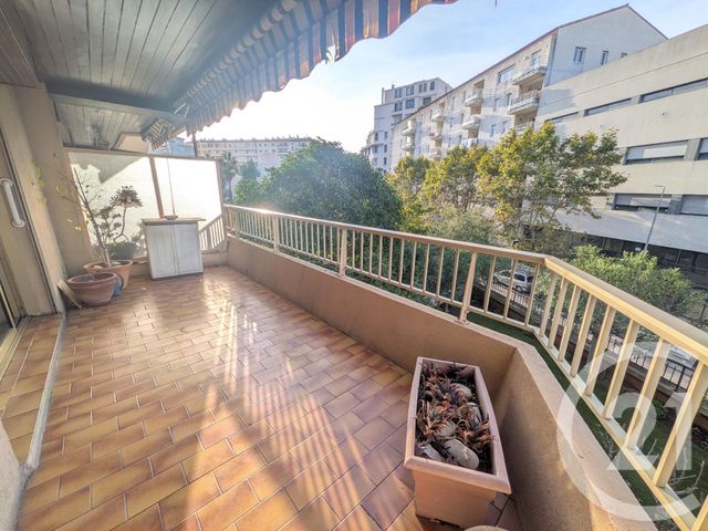 Appartement T3 &agrave; vendre - 3 pi&egrave;ces - 64,28 m2 - Toulon - 83 - PROVENCE-ALPES-COTE-D-AZUR