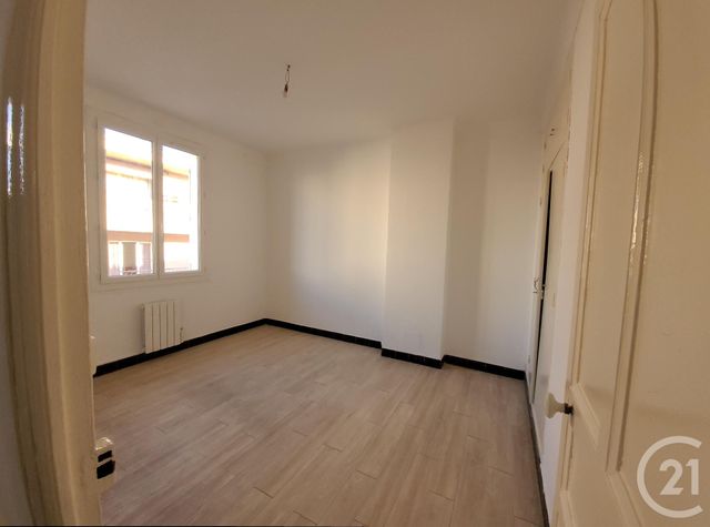 Appartement &agrave; louer - 2 pi&egrave;ces - 50,37 m2 - Toulon - 83 - PROVENCE-ALPES-COTE-D-AZUR