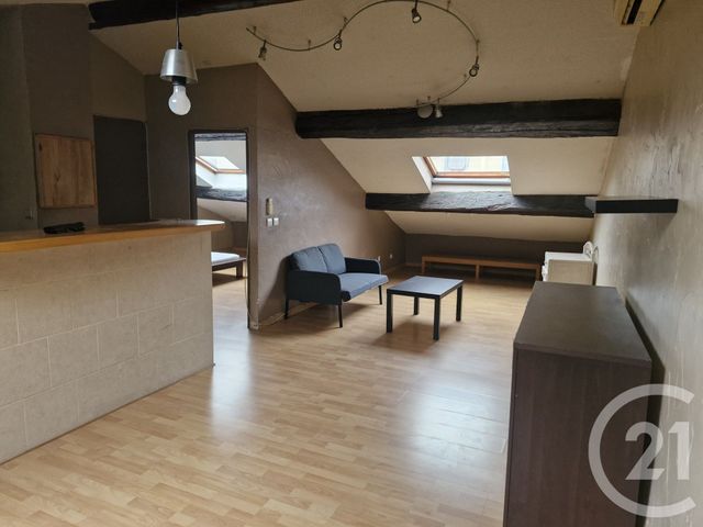 Appartement &agrave; louer - 2 pi&egrave;ces - 39,06 m2 - Toulon - 83 - PROVENCE-ALPES-COTE-D-AZUR