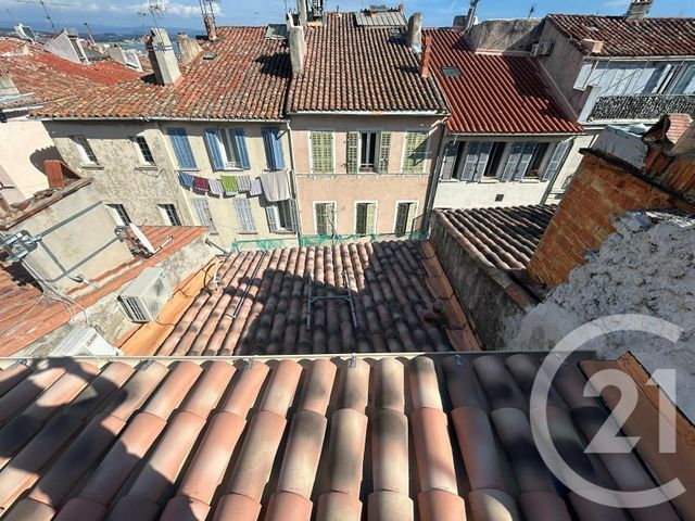 Appartement F1 &agrave; vendre - 1 pi&egrave;ce - 29,60 m2 - La Ciotat - 13 - PROVENCE-ALPES-COTE-D-AZUR