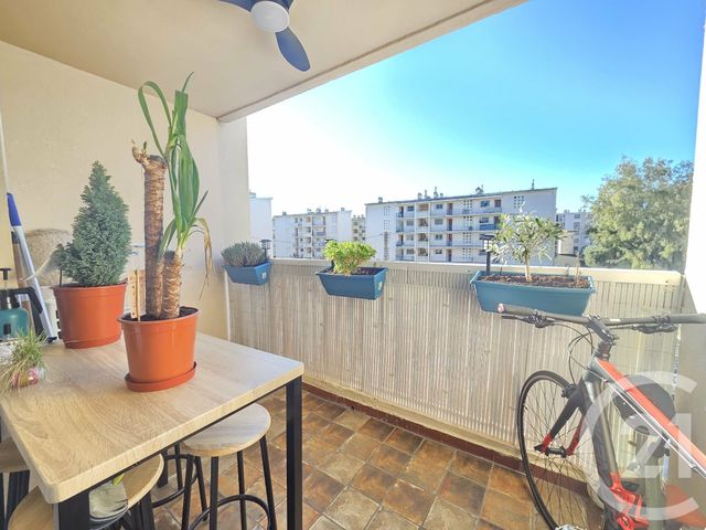 Appartement T3 &agrave; vendre - 3 pi&egrave;ces - 62,53 m2 - La Seyne Sur Mer - 83 - PROVENCE-ALPES-COTE-D-AZUR