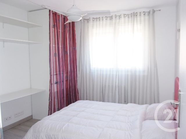 Appartement T3 &agrave; vendre - 3 pi&egrave;ces - 57,40 m2 - Toulon - 83 - PROVENCE-ALPES-COTE-D-AZUR