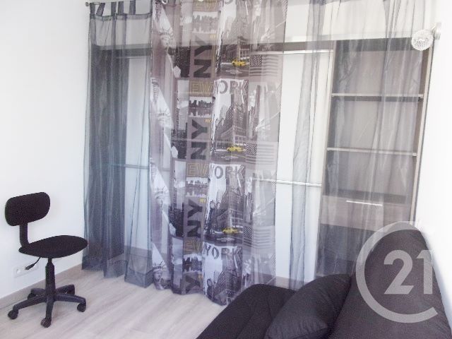 Appartement T3 &agrave; vendre - 3 pi&egrave;ces - 57,40 m2 - Toulon - 83 - PROVENCE-ALPES-COTE-D-AZUR