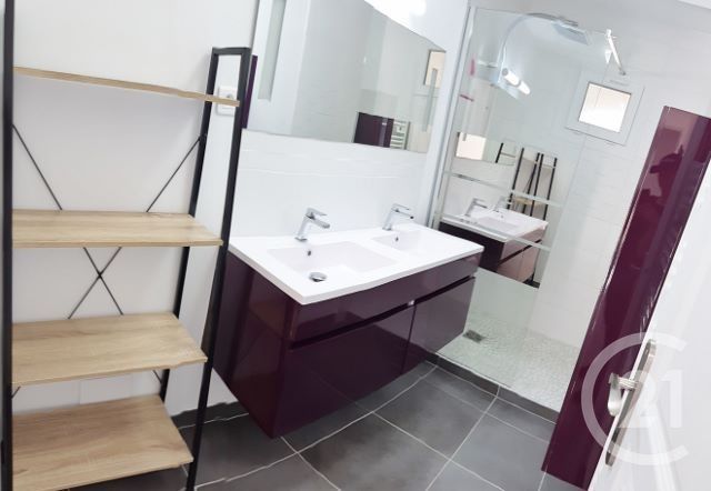 Appartement T4 &agrave; vendre - 4 pi&egrave;ces - 65,21 m2 - Toulon - 83 - PROVENCE-ALPES-COTE-D-AZUR