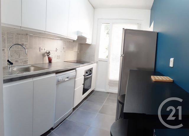 Appartement T4 &agrave; vendre - 4 pi&egrave;ces - 65,21 m2 - Toulon - 83 - PROVENCE-ALPES-COTE-D-AZUR