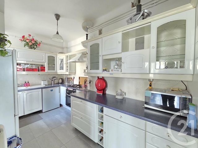 Appartement F5 &agrave; vendre - 5 pi&egrave;ces - 85 m2 - Toulon - 83 - PROVENCE-ALPES-COTE-D-AZUR