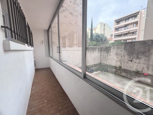 Appartement T4 &agrave; vendre - 4 pi&egrave;ces - 68 m2 - Toulon - 83 - PROVENCE-ALPES-COTE-D-AZUR