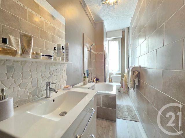 Appartement T1 &agrave; vendre - 1 pi&egrave;ce - 28 m2 - Toulon - 83 - PROVENCE-ALPES-COTE-D-AZUR