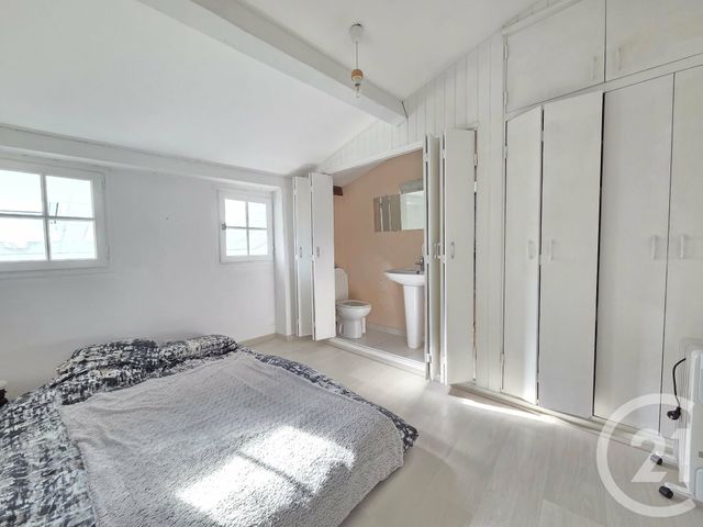 Appartement F4 &agrave; vendre - 4 pi&egrave;ces - 82,88 m2 - Ollioules - 83 - PROVENCE-ALPES-COTE-D-AZUR