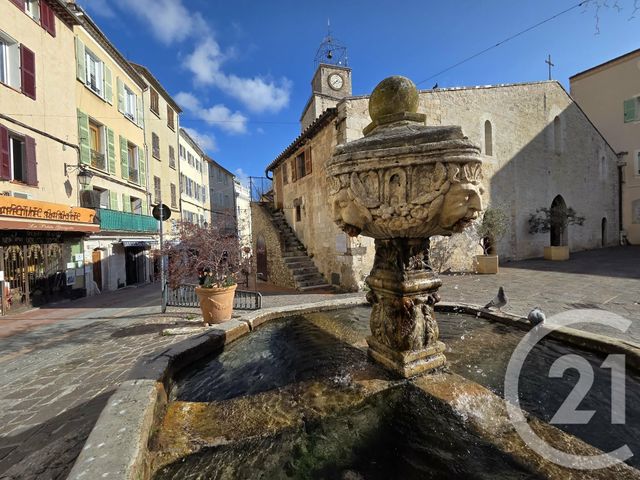 Appartement F4 &agrave; vendre - 4 pi&egrave;ces - 82,88 m2 - Ollioules - 83 - PROVENCE-ALPES-COTE-D-AZUR