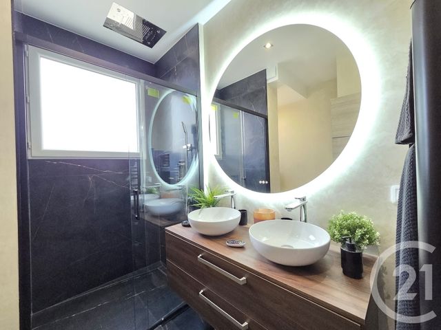 Appartement T3 &agrave; vendre - 3 pi&egrave;ces - 64,30 m2 - Toulon - 83 - PROVENCE-ALPES-COTE-D-AZUR