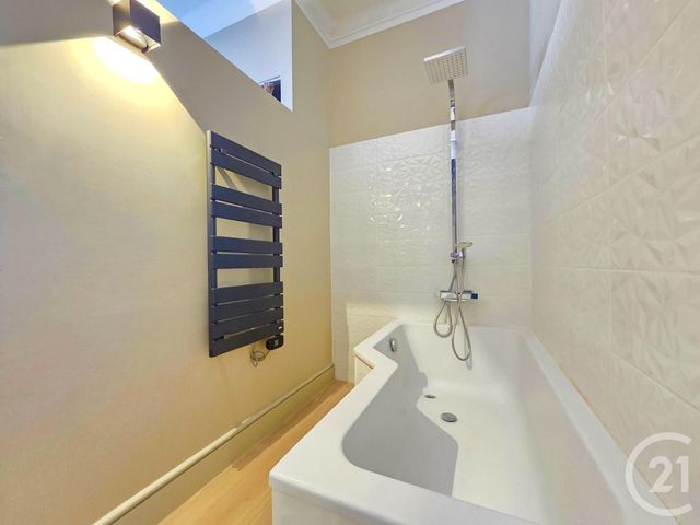 Appartement &agrave; vendre - 2 pi&egrave;ces - 40 m2 - Toulon - 83 - PROVENCE-ALPES-COTE-D-AZUR