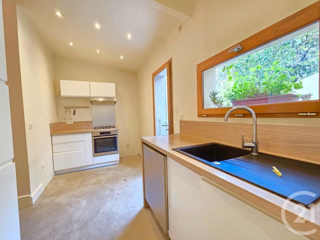 Appartement &agrave; vendre - 2 pi&egrave;ces - 40 m2 - Toulon - 83 - PROVENCE-ALPES-COTE-D-AZUR