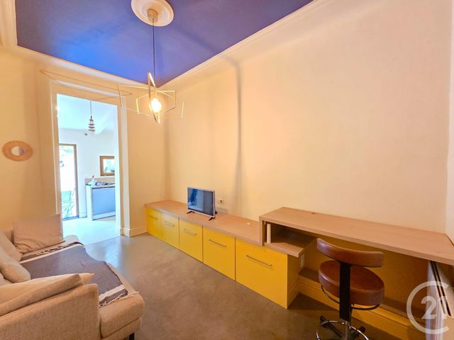 Appartement &agrave; vendre - 2 pi&egrave;ces - 40 m2 - Toulon - 83 - PROVENCE-ALPES-COTE-D-AZUR