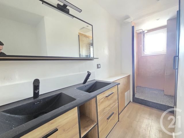 Appartement T5 &agrave; vendre - 5 pi&egrave;ces - 79,50 m2 - Toulon - 83 - PROVENCE-ALPES-COTE-D-AZUR