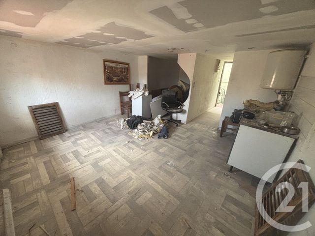 Appartement T1 &agrave; vendre - 1 pi&egrave;ce - 28 m2 - Toulon - 83 - PROVENCE-ALPES-COTE-D-AZUR