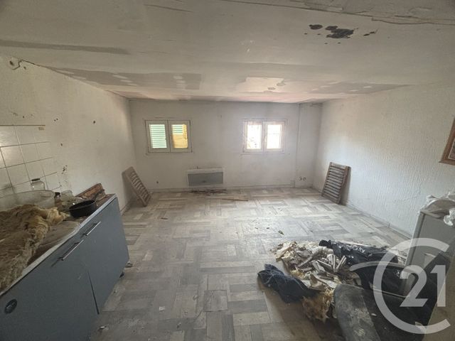 Appartement T1 &agrave; vendre - 1 pi&egrave;ce - 28 m2 - Toulon - 83 - PROVENCE-ALPES-COTE-D-AZUR