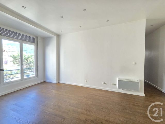 Appartement T3 &agrave; vendre - 3 pi&egrave;ces - 57,33 m2 - Toulon - 83 - PROVENCE-ALPES-COTE-D-AZUR
