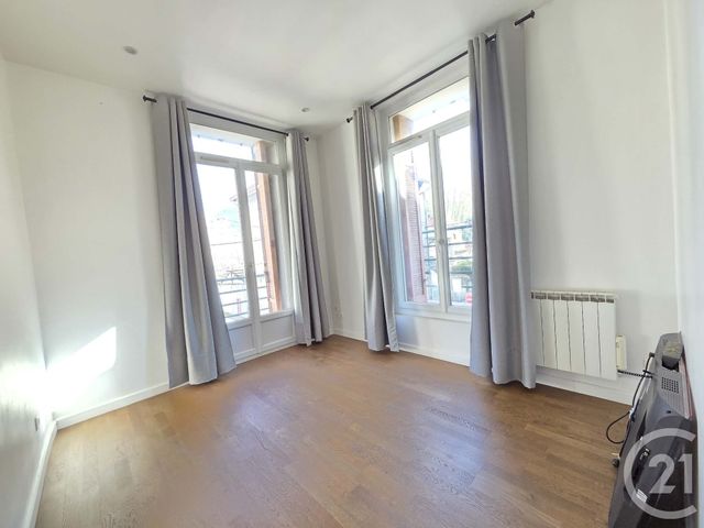 Appartement T3 &agrave; vendre - 3 pi&egrave;ces - 57,33 m2 - Toulon - 83 - PROVENCE-ALPES-COTE-D-AZUR