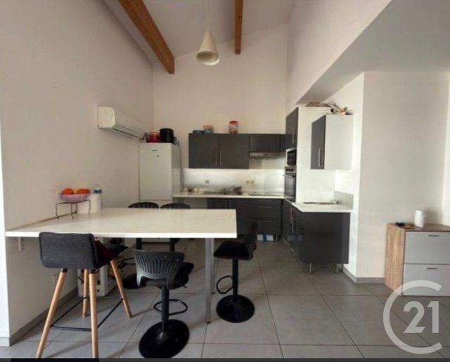 Appartement F2 &agrave; vendre - 2 pi&egrave;ces - 47 m2 - Toulon - 83 - PROVENCE-ALPES-COTE-D-AZUR